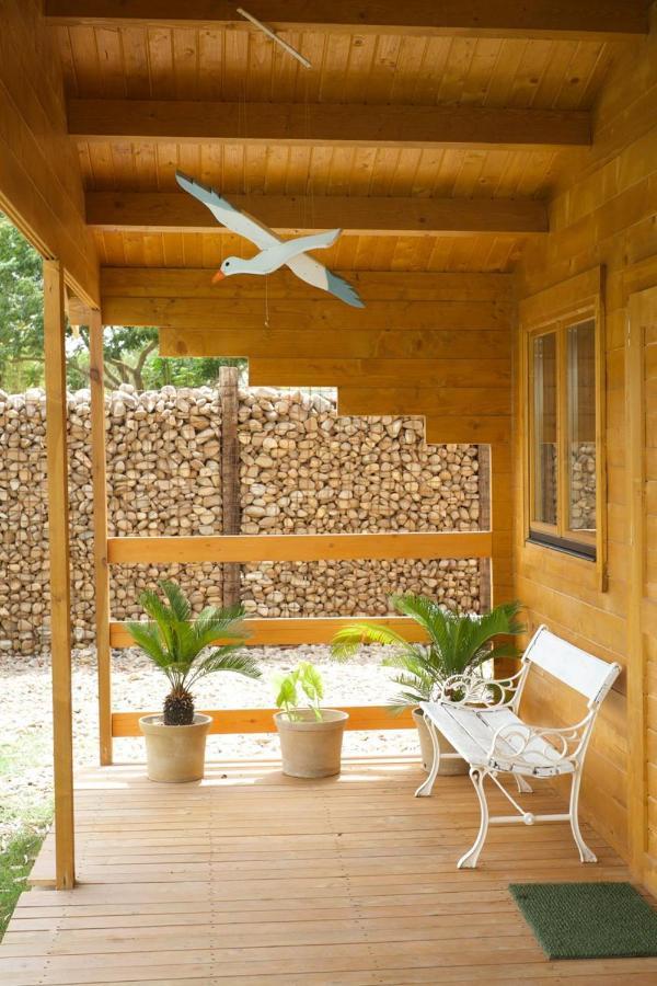 Hermoso Bungalow De Madera Sevilla Eksteriør bilde