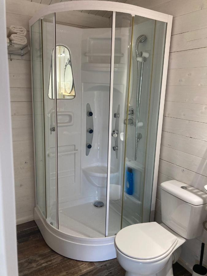 Hermoso Bungalow De Madera Sevilla Eksteriør bilde